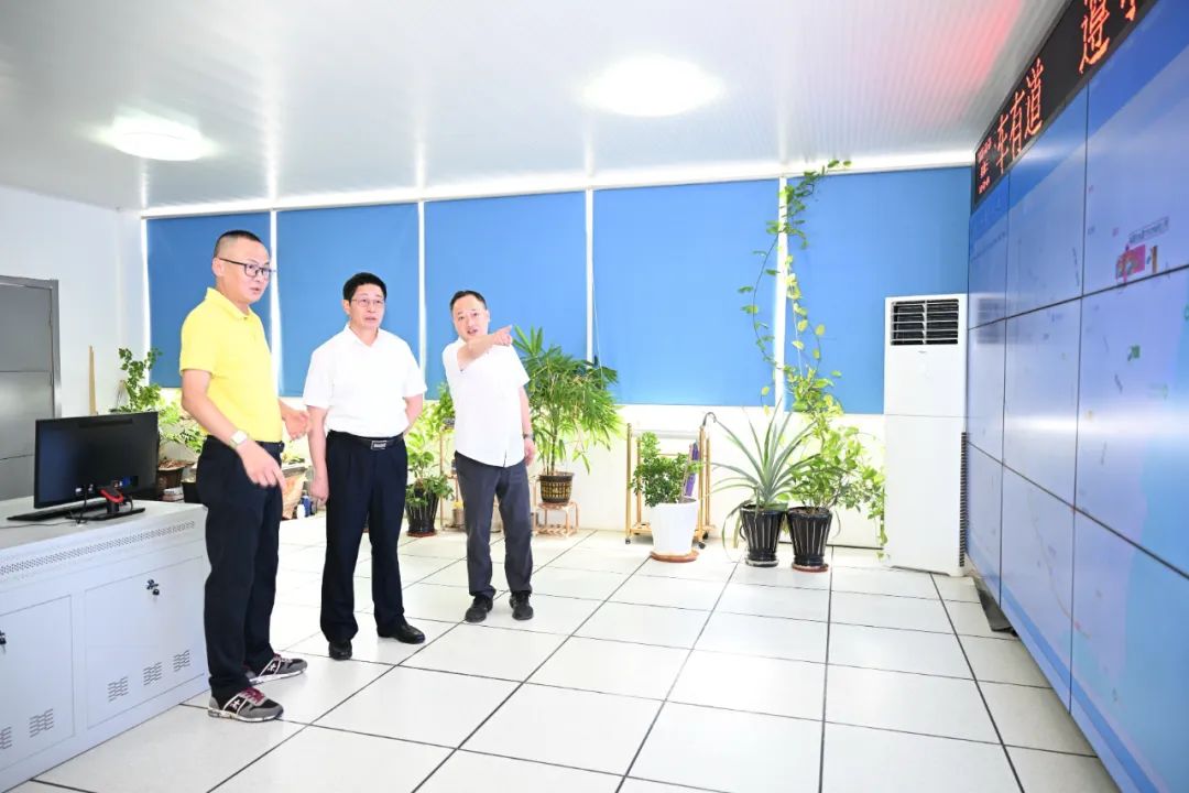 兰文调研文岭镇