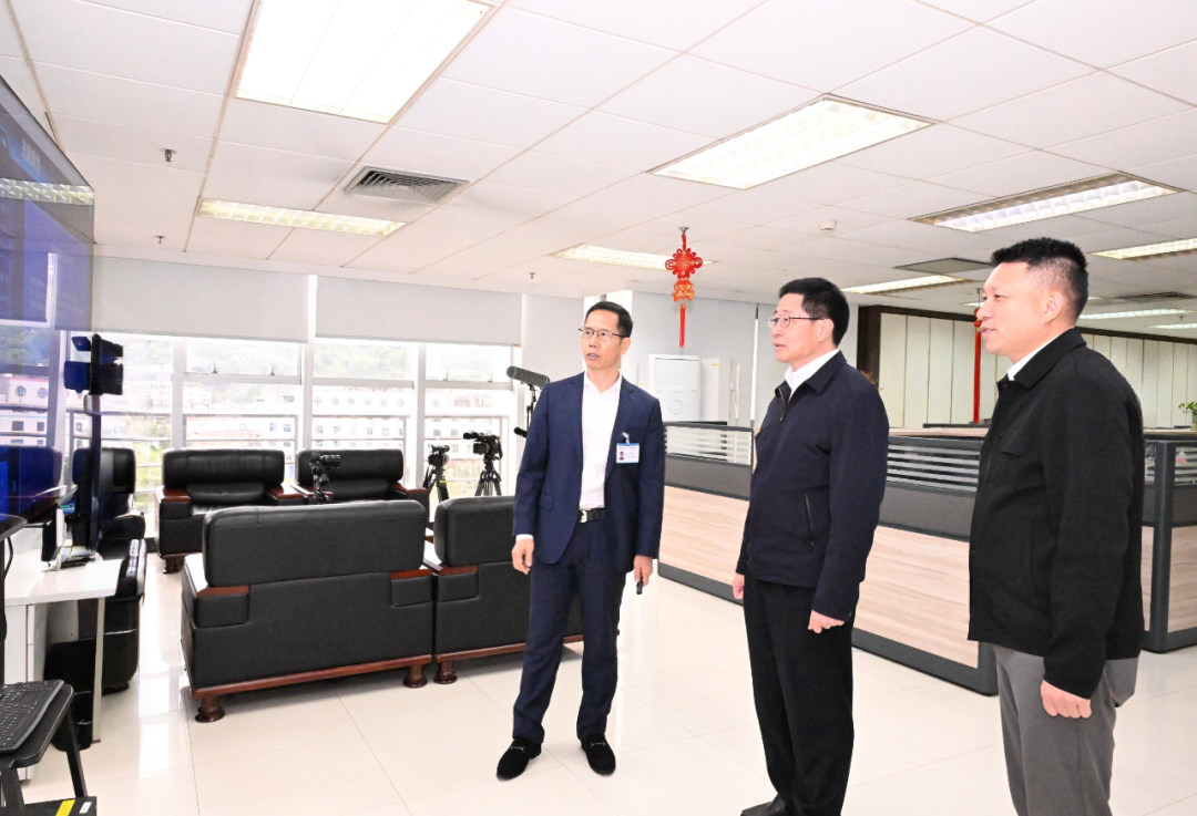 兰文宣讲党的二十届四中全会精神并走访福州新区（长乐区）部门