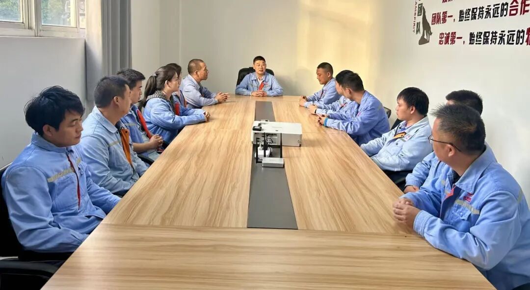 20余年扎根长乐，他从一线技术员到市劳模，丫霸！