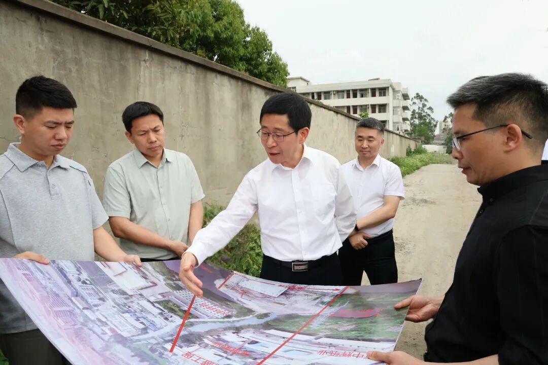 兰文带队调研滨海新城核心区重点项目和营商环境建设并开展“五一”节前安全生产检查